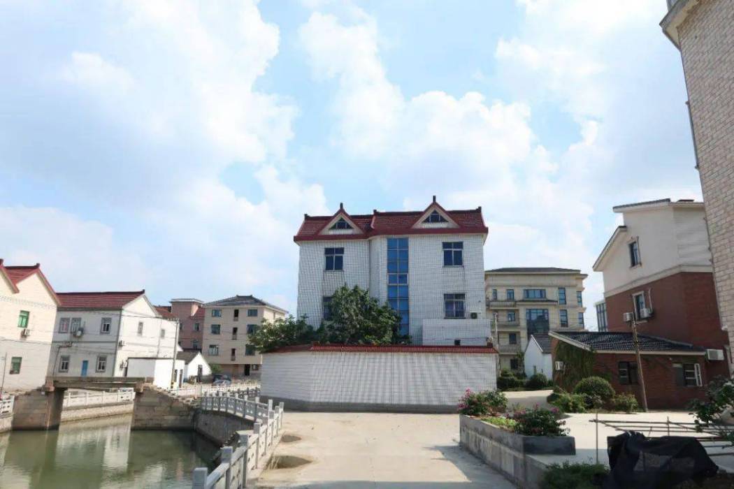 珠橋村