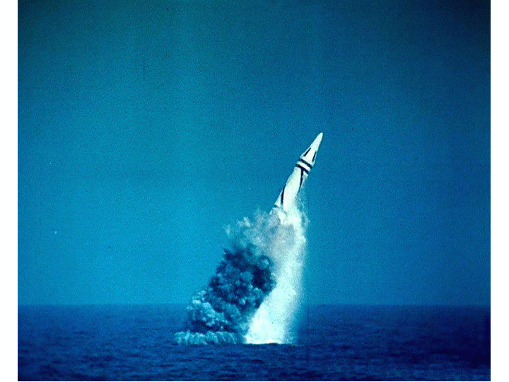 巨浪-1潛地彈道飛彈發射試驗