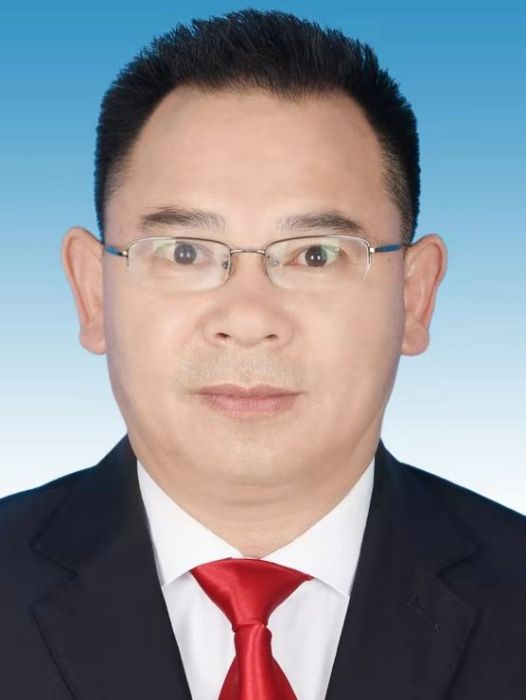 賀藝(廣西壯族自治區欽州市欽北區教育局黨組書記、局長) 賀藝(廣西壯族自治區欽州市欽北區教育局黨組書記、局長)
