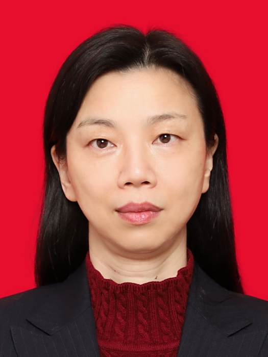 沈海燕(上海市長寧區民政局副局長,民盟長寧區委副主任委員) 沈海燕(上海市長寧區民政局副局長,民盟長寧區委副主任委員)