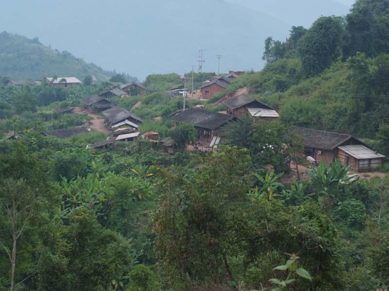 回頭山村(雲南景洪市勐旺鄉下轄村) 回頭山村(雲南景洪市勐旺鄉下轄村)