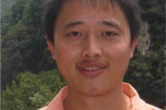 曾瑛(中方縣教育局工作人員) 曾瑛(中方縣教育局工作人員)