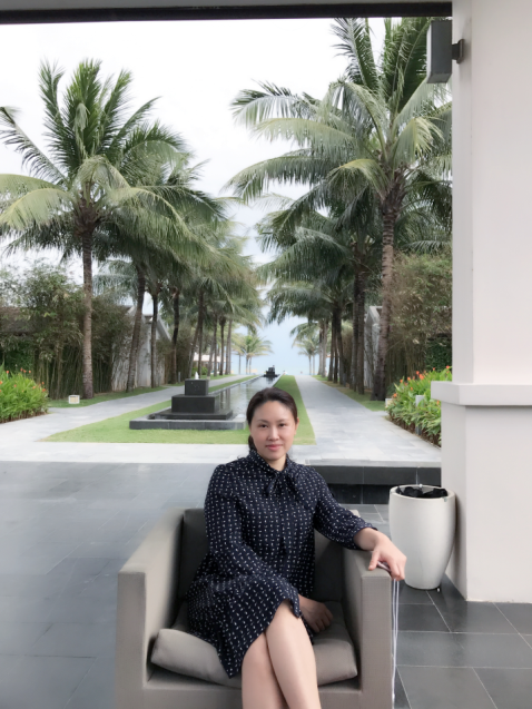 何婧(湖南大學金融與統計學院副教授) 何婧(湖南大學金融與統計學院副教授)