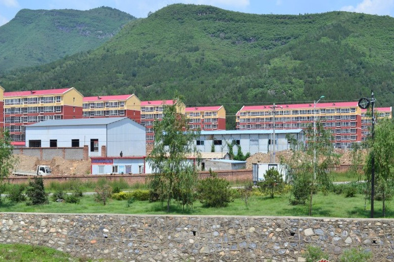 楓林花園(房山區周口店鎮的住宅小區) 楓林花園(房山區周口店鎮的住宅小區)