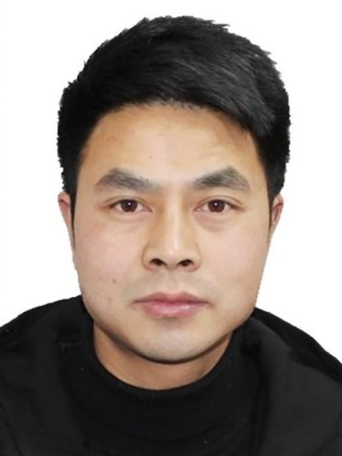 楊盛濤(貴州省銅仁市沿河土家族自治縣交通運輸局黨組成員、縣交通運輸綜合行政執法大隊大隊長) 楊盛濤(貴州省銅仁市沿河土家族自治縣交通運輸局黨組成員、縣交通運輸綜合行政執法大隊大隊長)