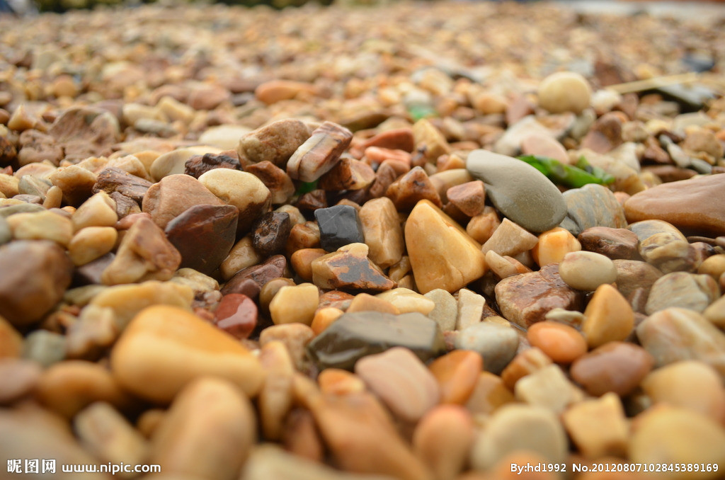 海灘的石子