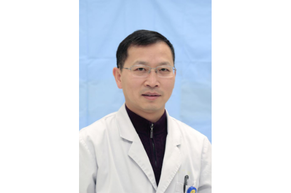 丁文彬(南通市第一人民醫院介入科主任醫師) 丁文彬(南通市第一人民醫院介入科主任醫師)