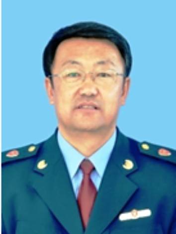 蘇文濤(內蒙古呼和浩特市回民區市場監督管理局黨組書記、局長) 蘇文濤(內蒙古呼和浩特市回民區市場監督管理局黨組書記、局長)