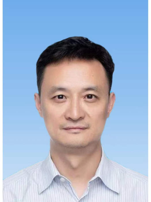 許磊(四川省阿壩州委常委、常務副州長) 許磊(四川省阿壩州委常委、常務副州長)