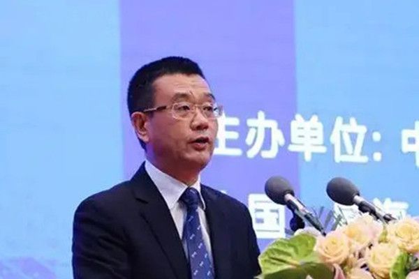 劉煥明(比亞迪股份副總裁) 劉煥明(比亞迪股份副總裁)