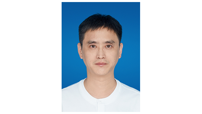 楊學勇(中國農業科學院蔬菜花卉研究所研究員) 楊學勇(中國農業科學院蔬菜花卉研究所研究員)
