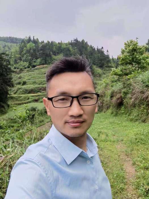 陳錦(中國易經研究學會會員) 陳錦(中國易經研究學會會員)
