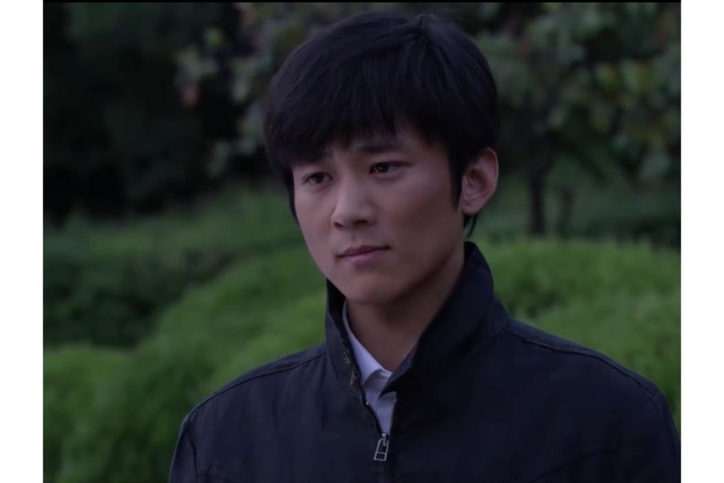 周英俊(電視劇《小麥進城》中的角色,由常波飾演) 周英俊(電視劇《小麥進城》中的角色,由常波飾演)