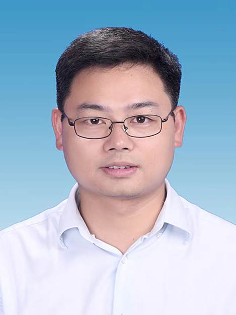 葉鋒(江西省龍南市發展和改革委員會黨組書記、主任) 葉鋒(江西省龍南市發展和改革委員會黨組書記、主任)