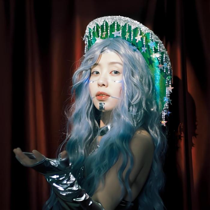 姜姜Charih