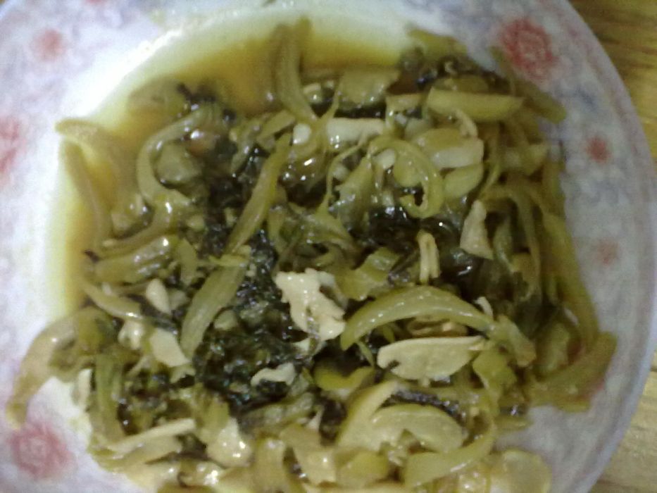鹹菜炒肥腸 鹹菜炒肥腸