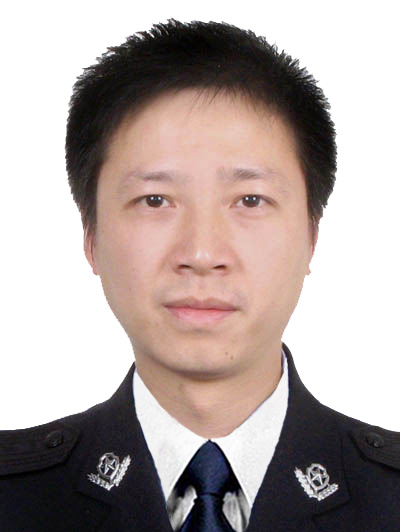 宋嶸(湖北省十堰市政府副市長、黨組成員,市公安局黨委書記、局長) 宋嶸(湖北省十堰市政府副市長、黨組成員,市公安局黨委書記、局長)
