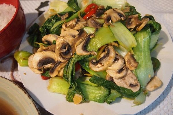 口蘑燒油菜 口蘑燒油菜