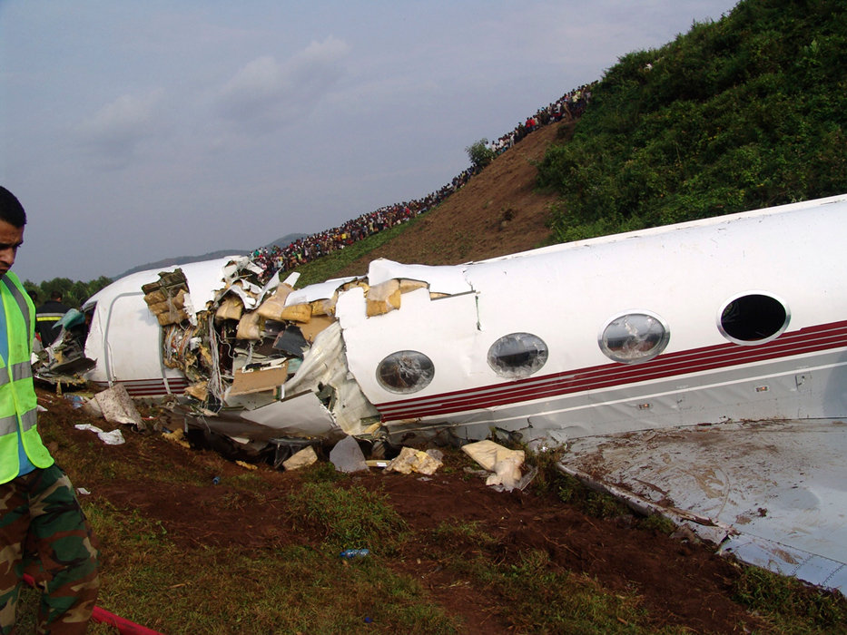 剛果墜機事故