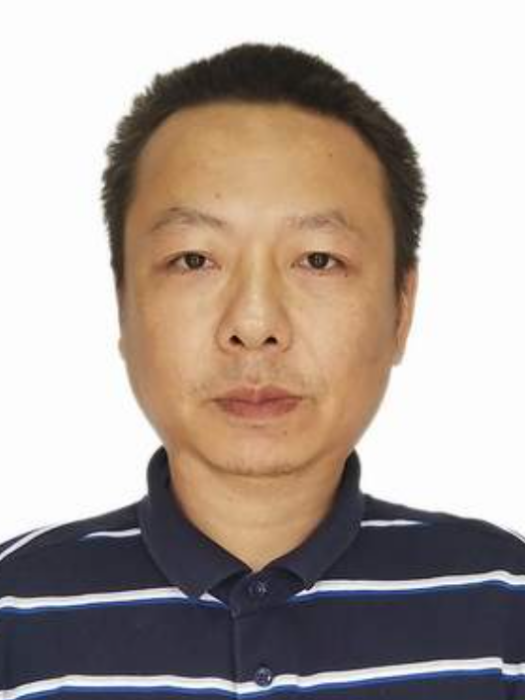 汪超(安徽省銅陵市銅官區應急管理局黨組成員、副局長) 汪超(安徽省銅陵市銅官區應急管理局黨組成員、副局長)