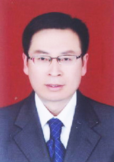 肖虎(九三學社新疆區委副主委)