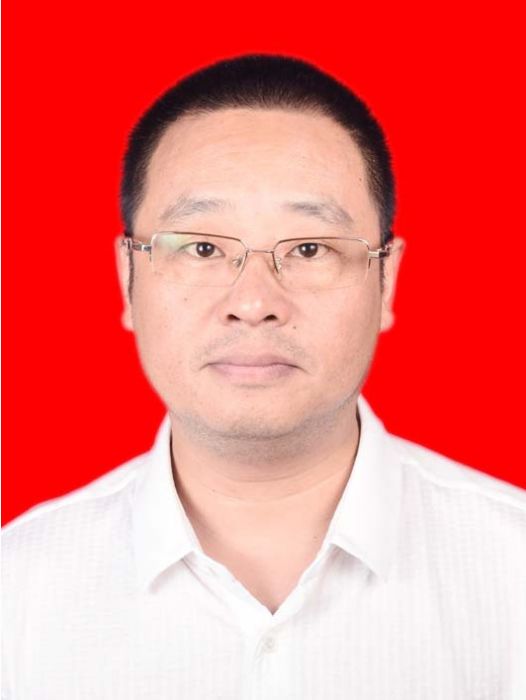 鄭鴻(重慶市奉節縣交通局黨委委員) 鄭鴻(重慶市奉節縣交通局黨委委員)