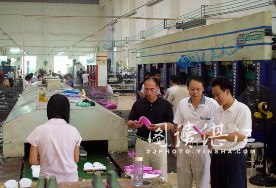 吳川是全國塑膠鞋生產三大基地之一