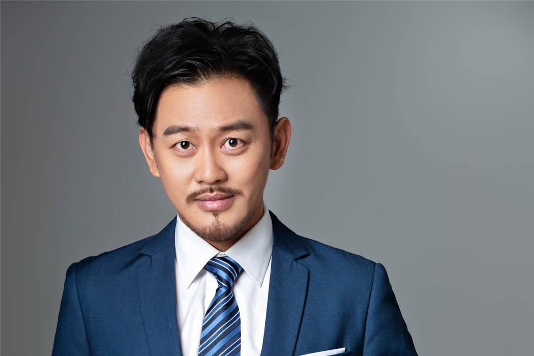 施國慶(中國內地男演員) 施國慶(中國內地男演員)