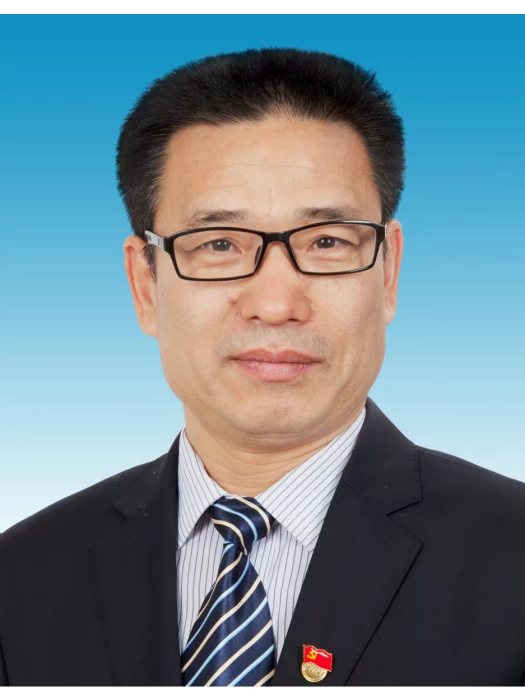 秦震(山東省臨沂市郯城縣委教育工作委員會常務副書記、縣教育和體育局黨組書記、局長) 秦震(山東省臨沂市郯城縣委教育工作委員會常務副書記、縣教育和體育局黨組書記、局長)