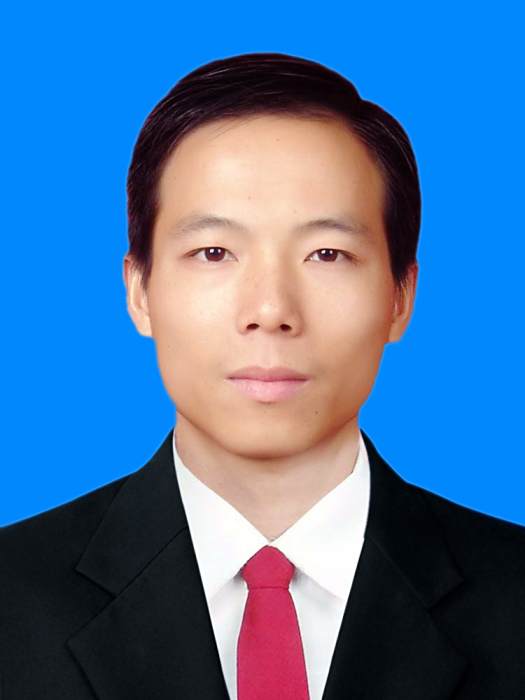 周海(貴州省黔東南苗族侗族自治州榕江縣自然資源局黨組成員、規劃技術服務中心主任) 周海(貴州省黔東南苗族侗族自治州榕江縣自然資源局黨組成員、規劃技術服務中心主任)