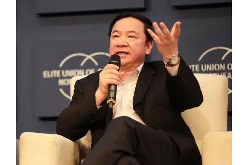 何啟強(長青集團董事長,董事) 何啟強(長青集團董事長,董事)