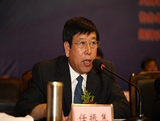 任振焦 任振焦
