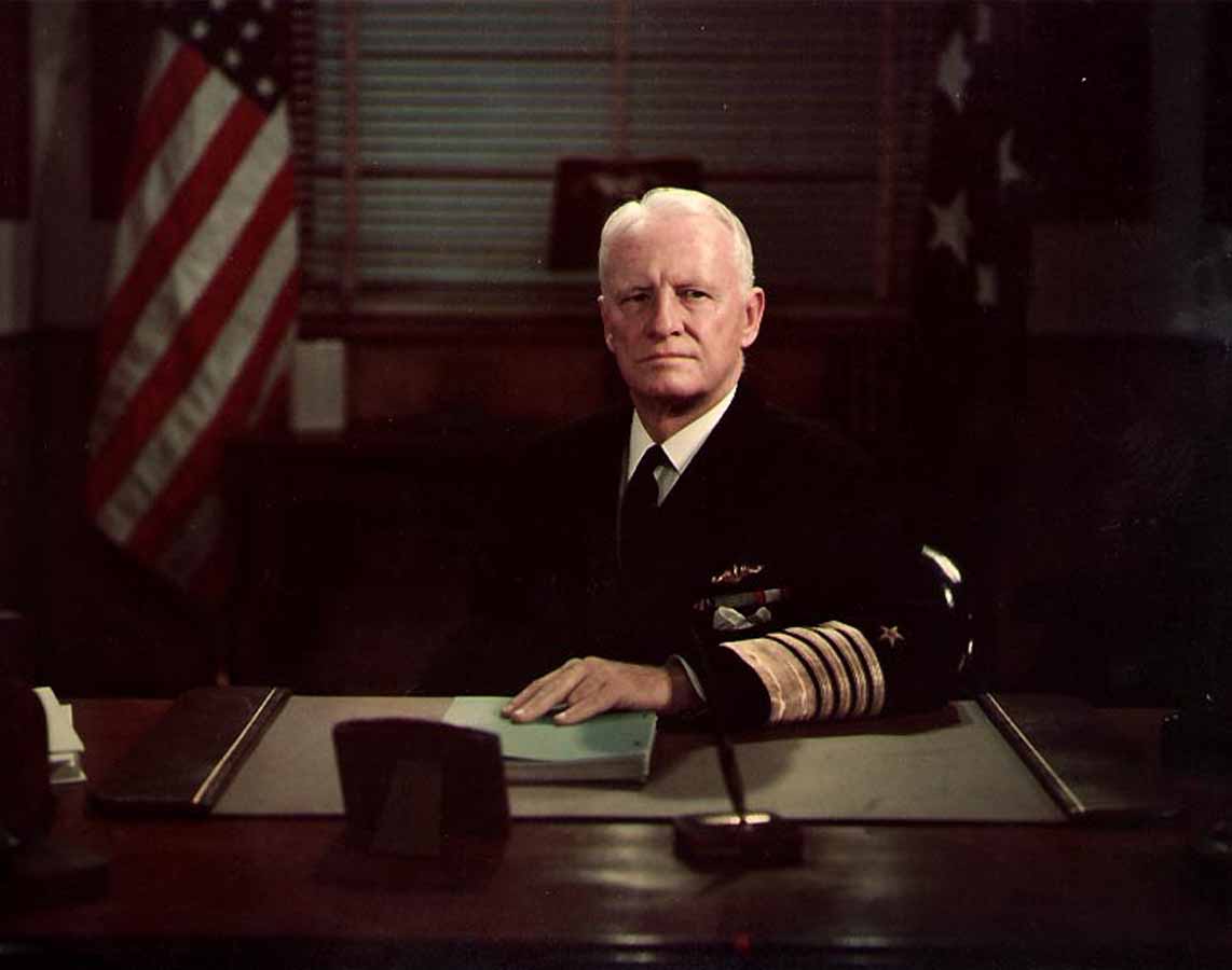 擔任海軍作戰部長的尼米茲
