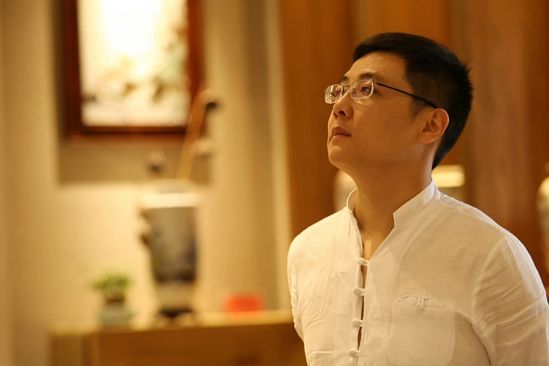 韓志輝(江西省高級工藝美術師) 韓志輝(江西省高級工藝美術師)