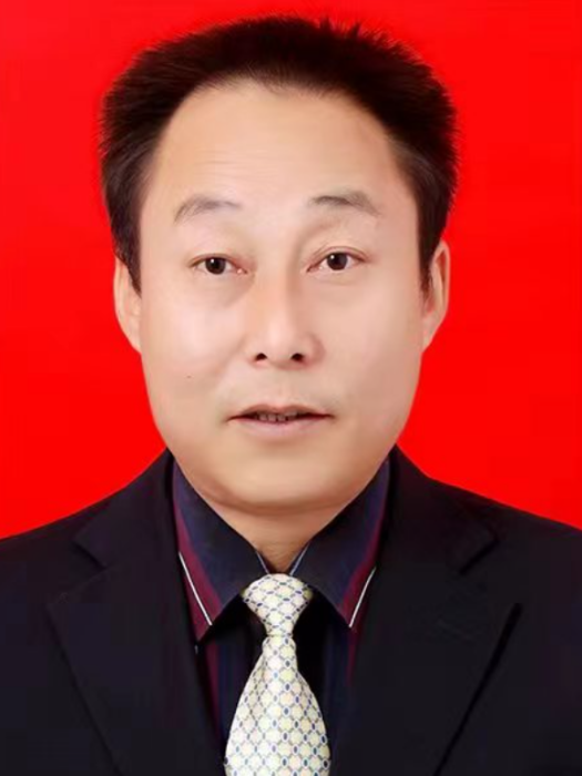 馬學軍(寧夏回族自治區石嘴山市平羅縣政府黨組成員、政府辦黨組書記、主任) 馬學軍(寧夏回族自治區石嘴山市平羅縣政府黨組成員、政府辦黨組書記、主任)