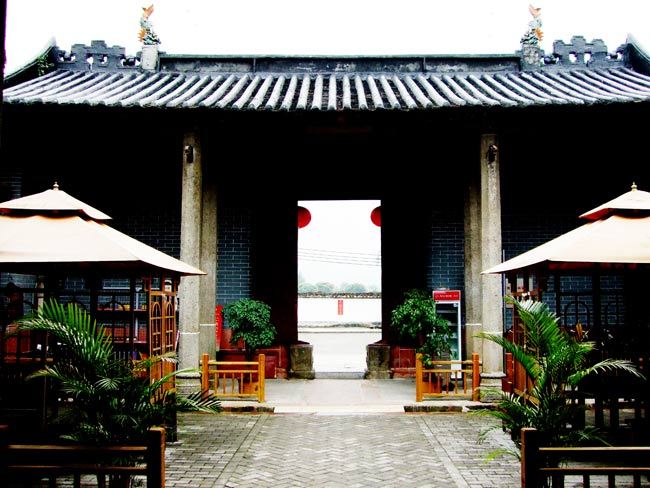 周氏祠堂(一座廊院式祠堂) 周氏祠堂(一座廊院式祠堂)