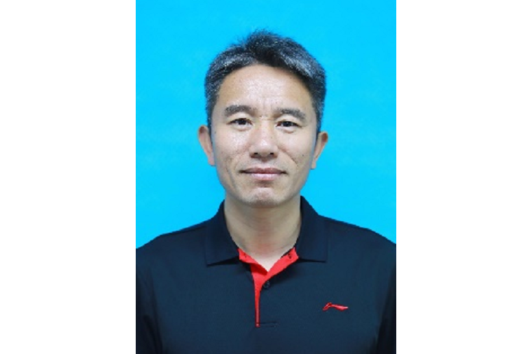 周清(廈門大嶼島白鷺自然保護區事務中心區(廈門中華白海豚文昌魚自然保護區事務中心)綜合科科長) 周清(廈門大嶼島白鷺自然保護區事務中心區(廈門中華白海豚文昌魚自然保護區事務中心)綜合科科長)
