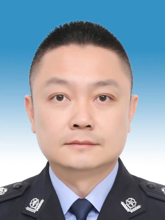 金濤(四川省攀枝花市鹽邊縣公安局黨委副書記、政委) 金濤(四川省攀枝花市鹽邊縣公安局黨委副書記、政委)