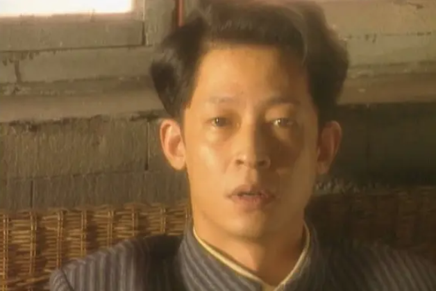 馮靜波(年代劇《無悔追蹤》中的角色) 馮靜波(年代劇《無悔追蹤》中的角色)