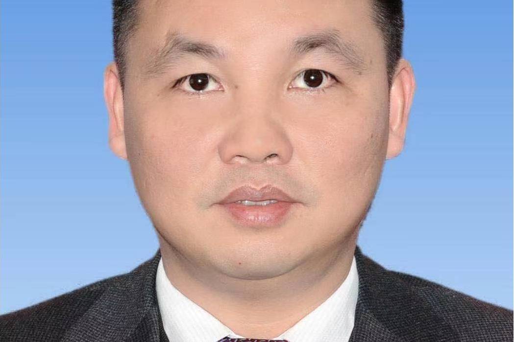 楊峻(南昌市安義縣委常委、宣傳部部長) 楊峻(南昌市安義縣委常委、宣傳部部長)