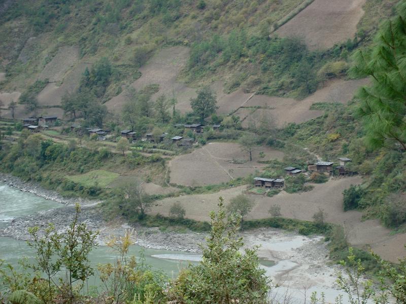 四尼當村 四尼當村