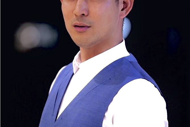 陳龍(龍升影視傳媒董事長、電影製片人) 陳龍(龍升影視傳媒董事長、電影製片人)