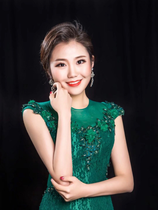吳函芷 吳函芷