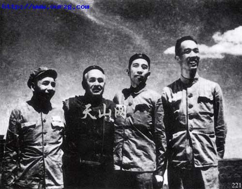 1950年，王震、包爾漢、王恩茂、徐立清