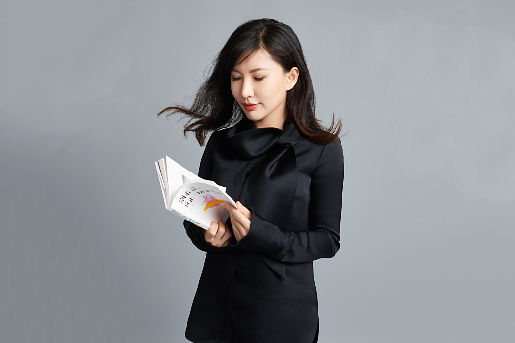 金小安(中國女性作家、教育心理學碩士) 金小安(中國女性作家、教育心理學碩士)