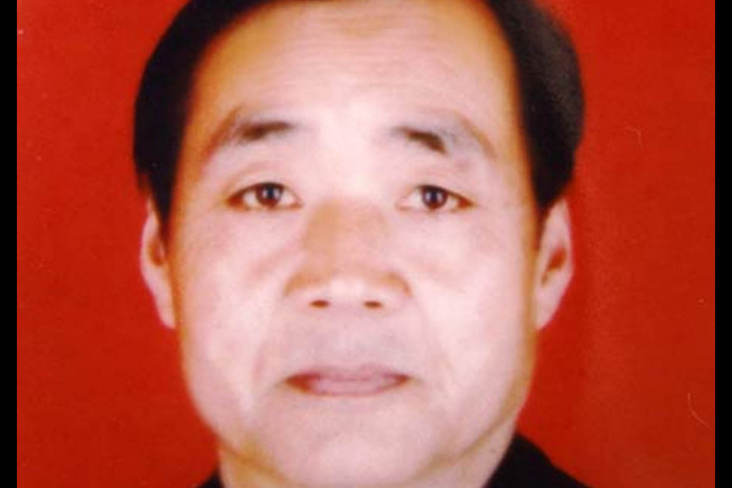 褚文英 褚文英