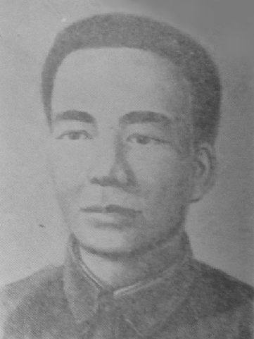 侯梯雲