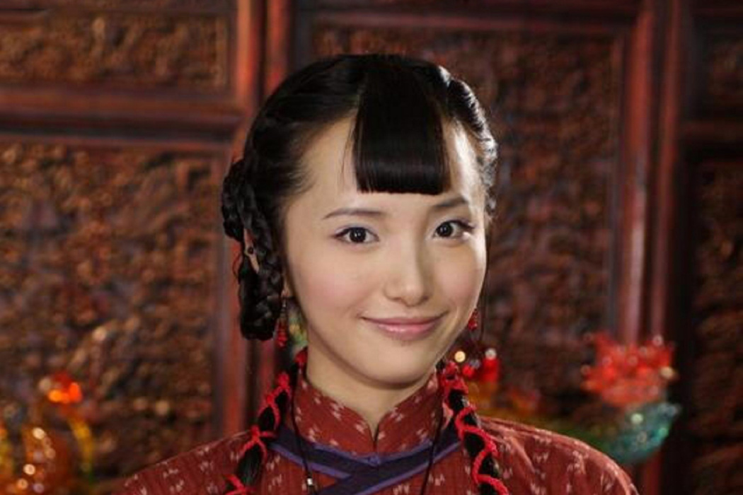陸無雙(民國情感劇《鎖清秋》中的角色) 陸無雙(民國情感劇《鎖清秋》中的角色)