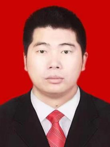 關寧(湖南省常德市澧縣自然資源局黨組成員、總工程師) 關寧(湖南省常德市澧縣自然資源局黨組成員、總工程師)