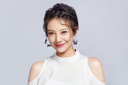 李樂(山東廣播電視台影視頻道主持人) 李樂(山東廣播電視台影視頻道主持人)